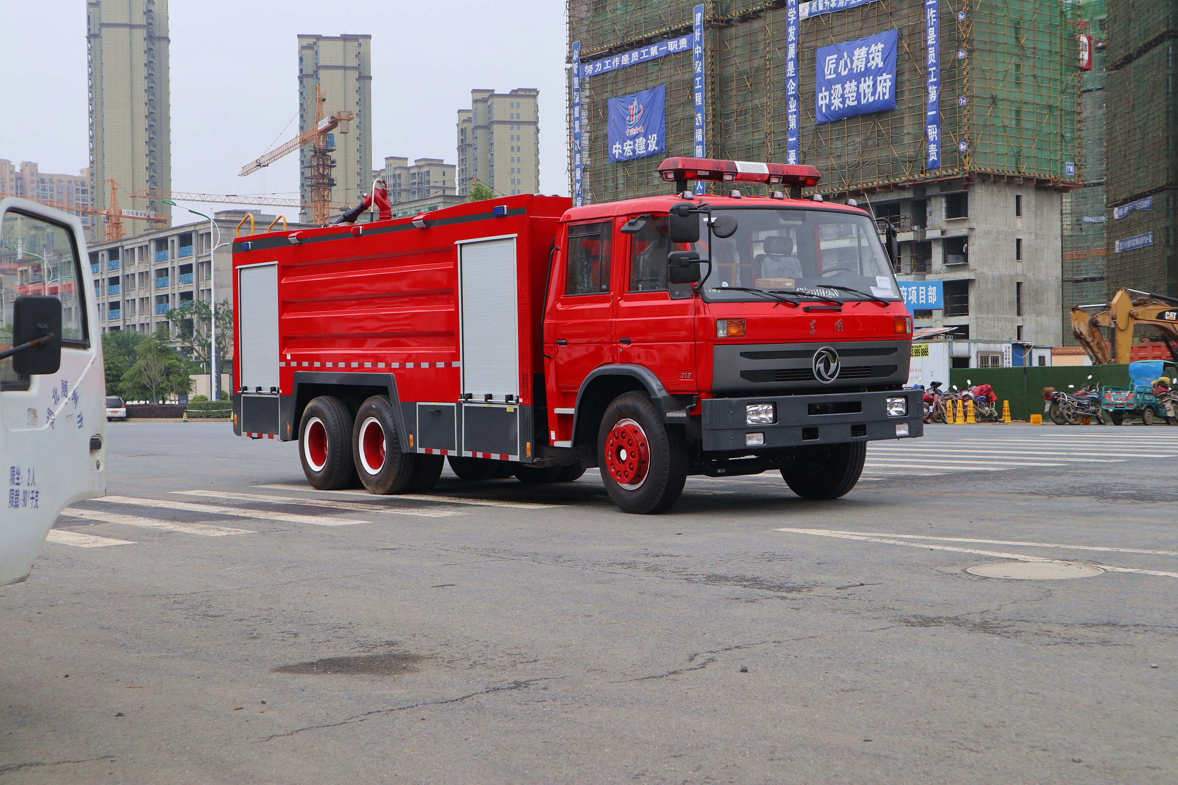 �|�L(f��ng)���p��15��ˮ����ĭ����܇(ch��)